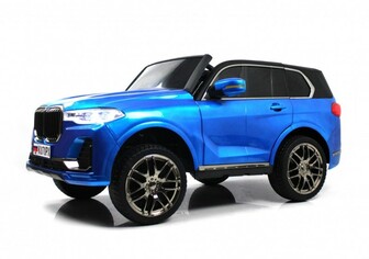 Детский полноприводный двухместный автомобиль K070PX на резиновых колесах.